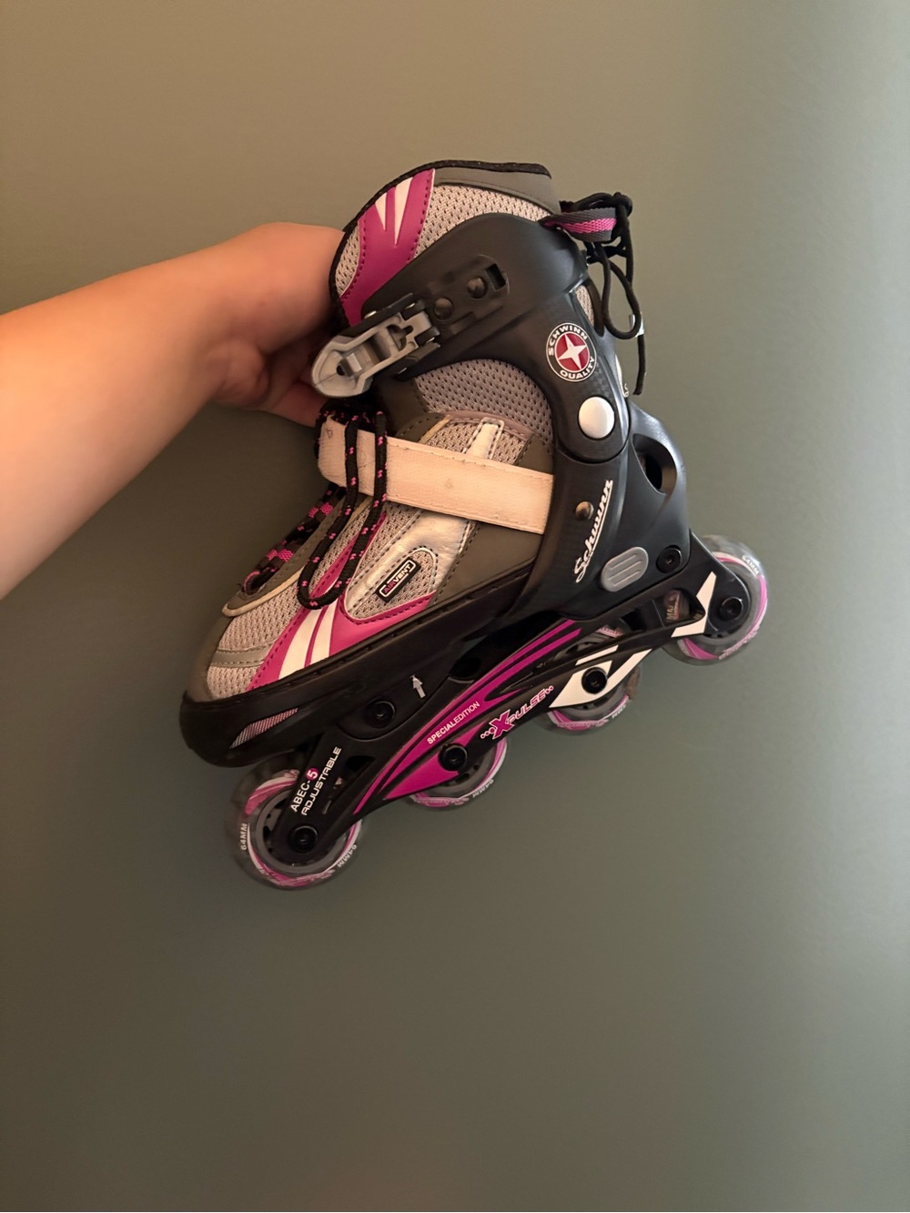 Kids Adjustable Schwann rollerblades